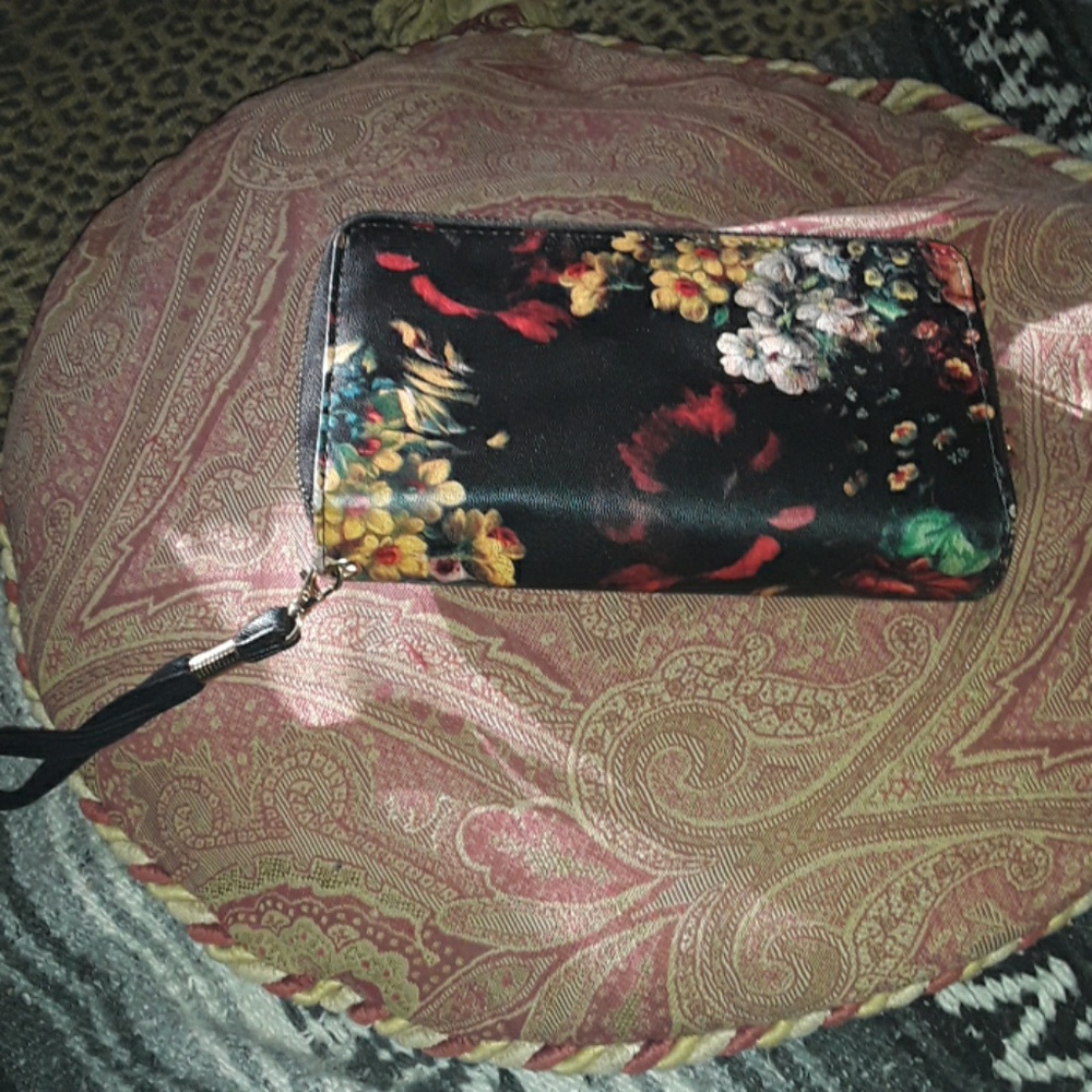 Beautiful wristlet